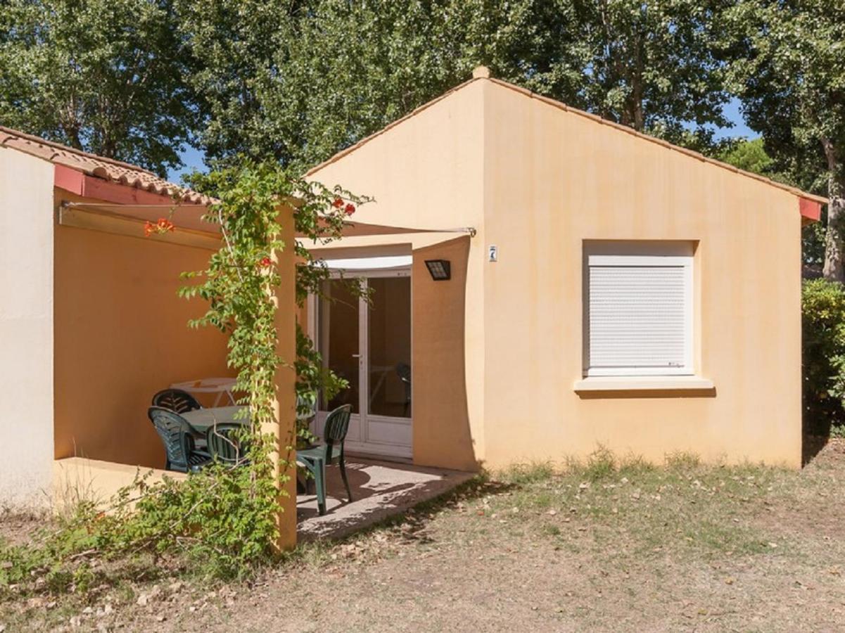 Camping L'Occitan Vias Exterior photo